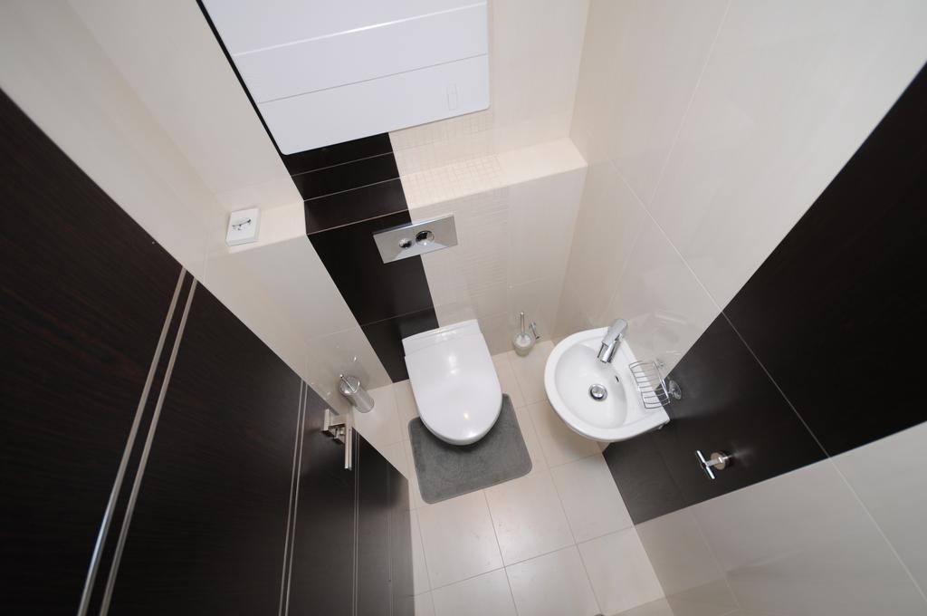 Unipharma Apartments ドノヴァリ 部屋 写真