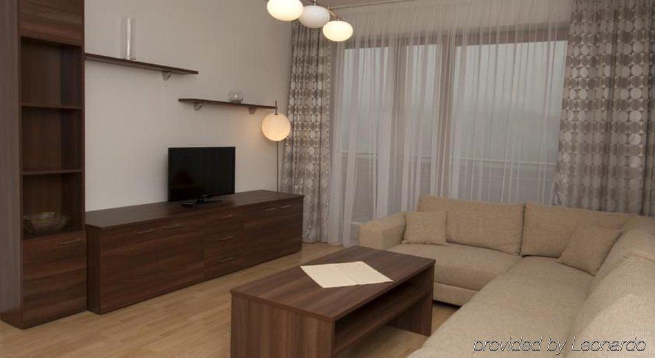 Unipharma Apartments ドノヴァリ エクステリア 写真